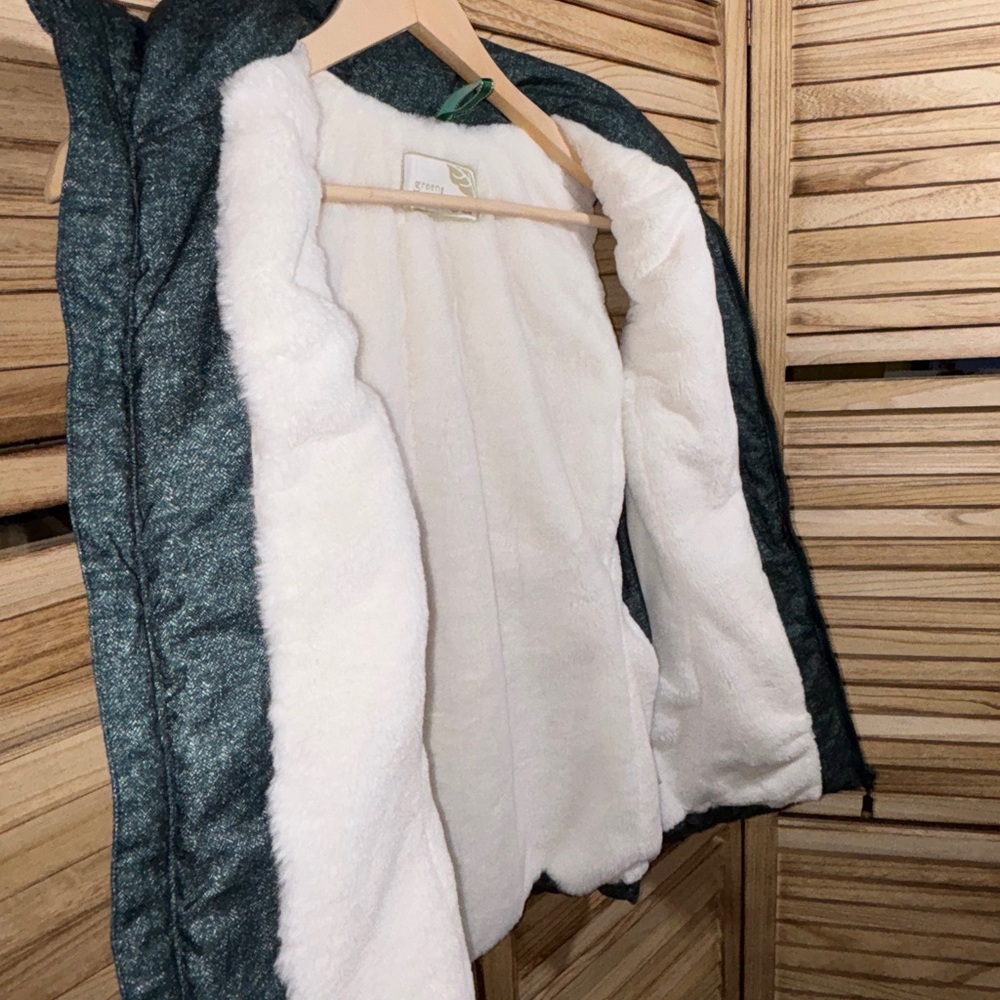 GreenTea Quilted Puffer Vest – Size Small Forest Green - Picture 4 of 7